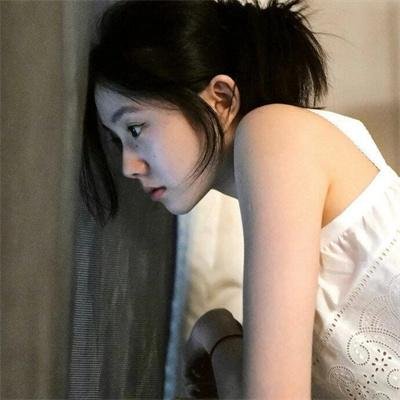 大老千与小妖精
